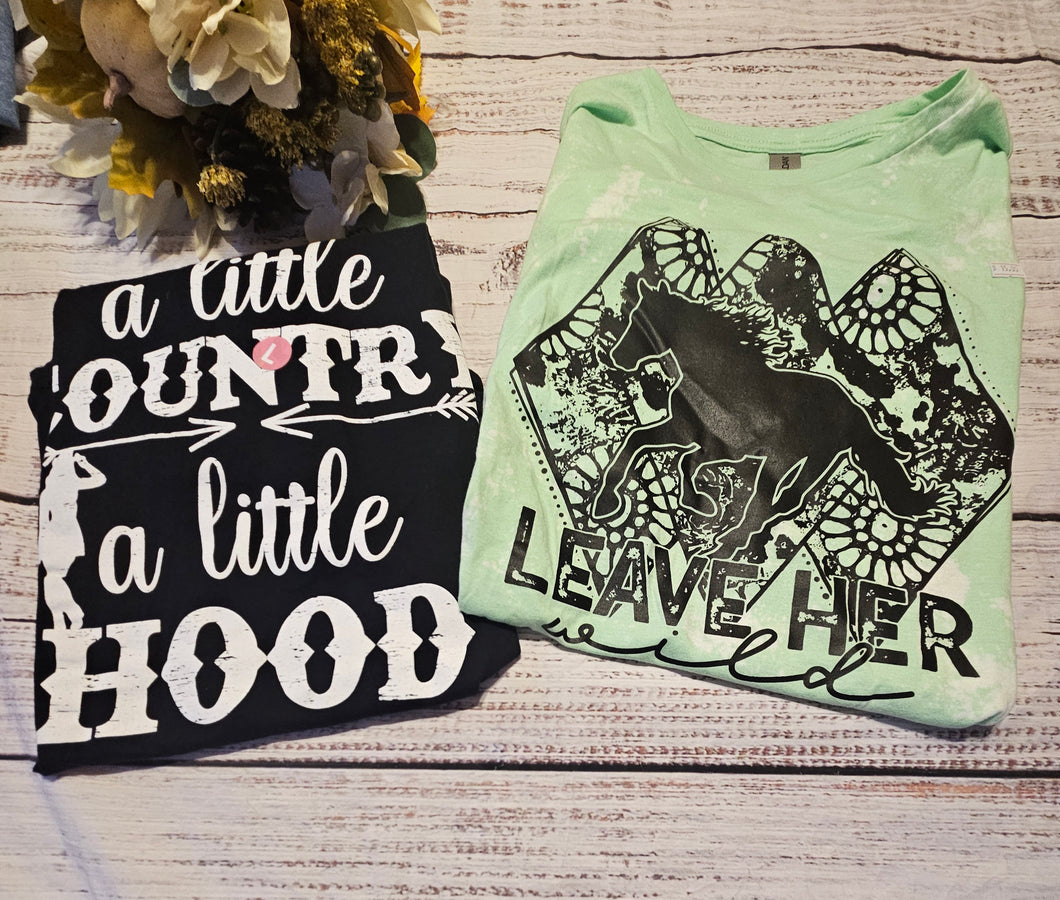 T-shirt Bundle Larges- Leave Her Wild/A Little Country Tees