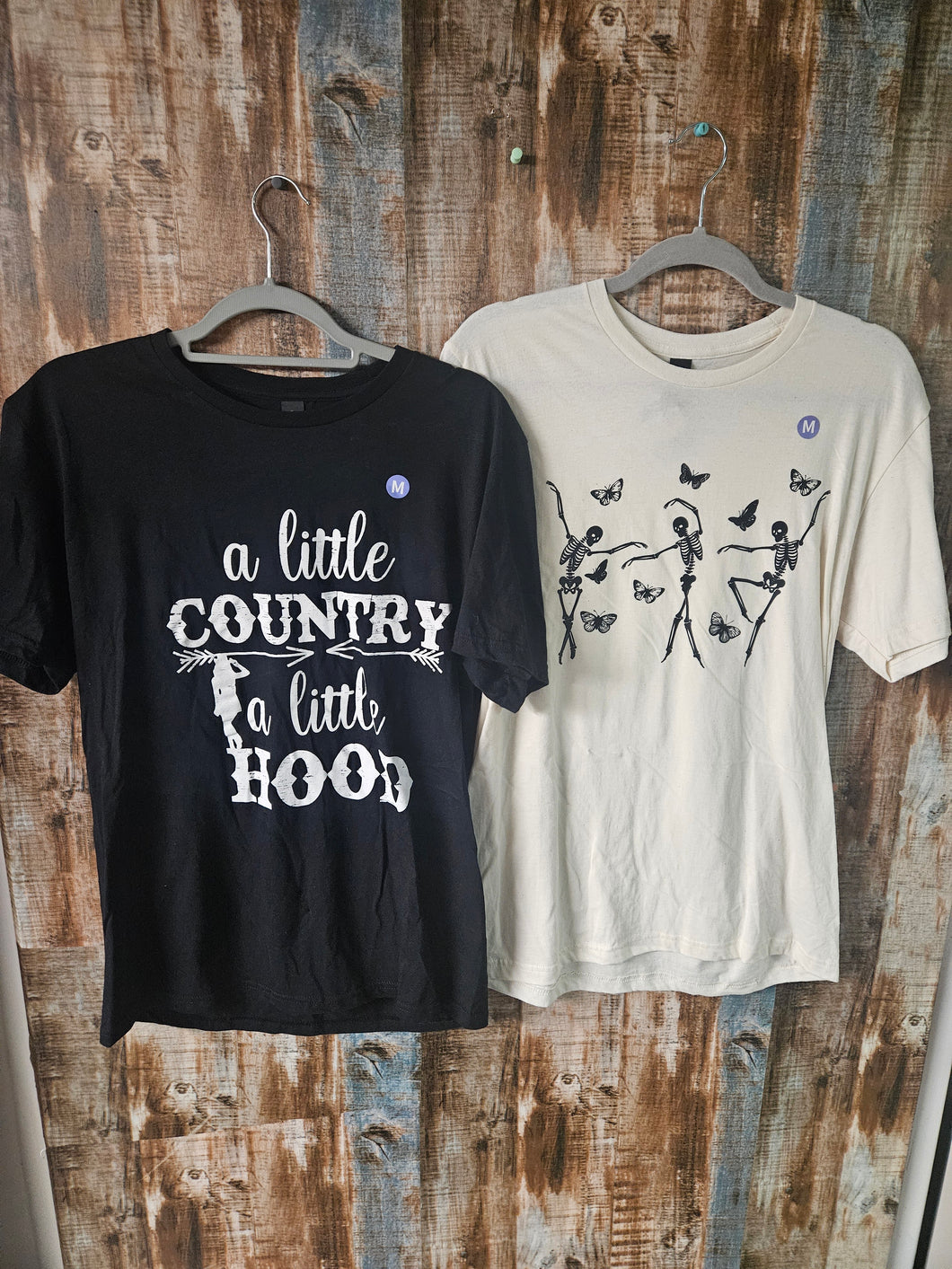 T-shirt Bundle Mediums- A LittleCountry/Skellies Tees