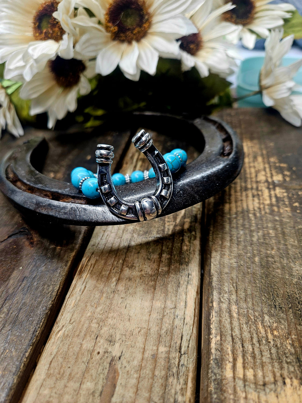 Western Style Silver Horseshoe Turquoise Beaded Bracelet