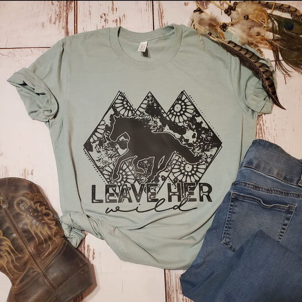 Leave her Wild Graphic T-shirt